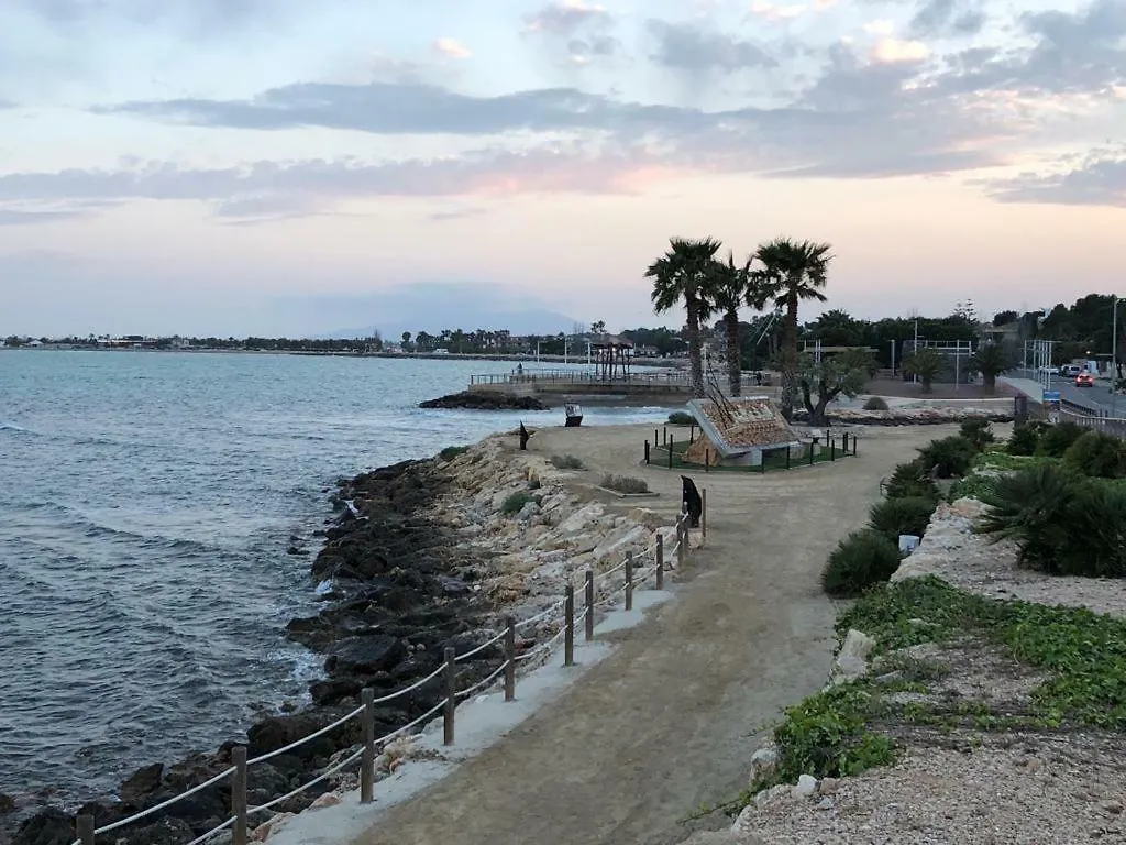 Precioso Apartamento Cerca De La Playa L'Ampolla Hiszpania